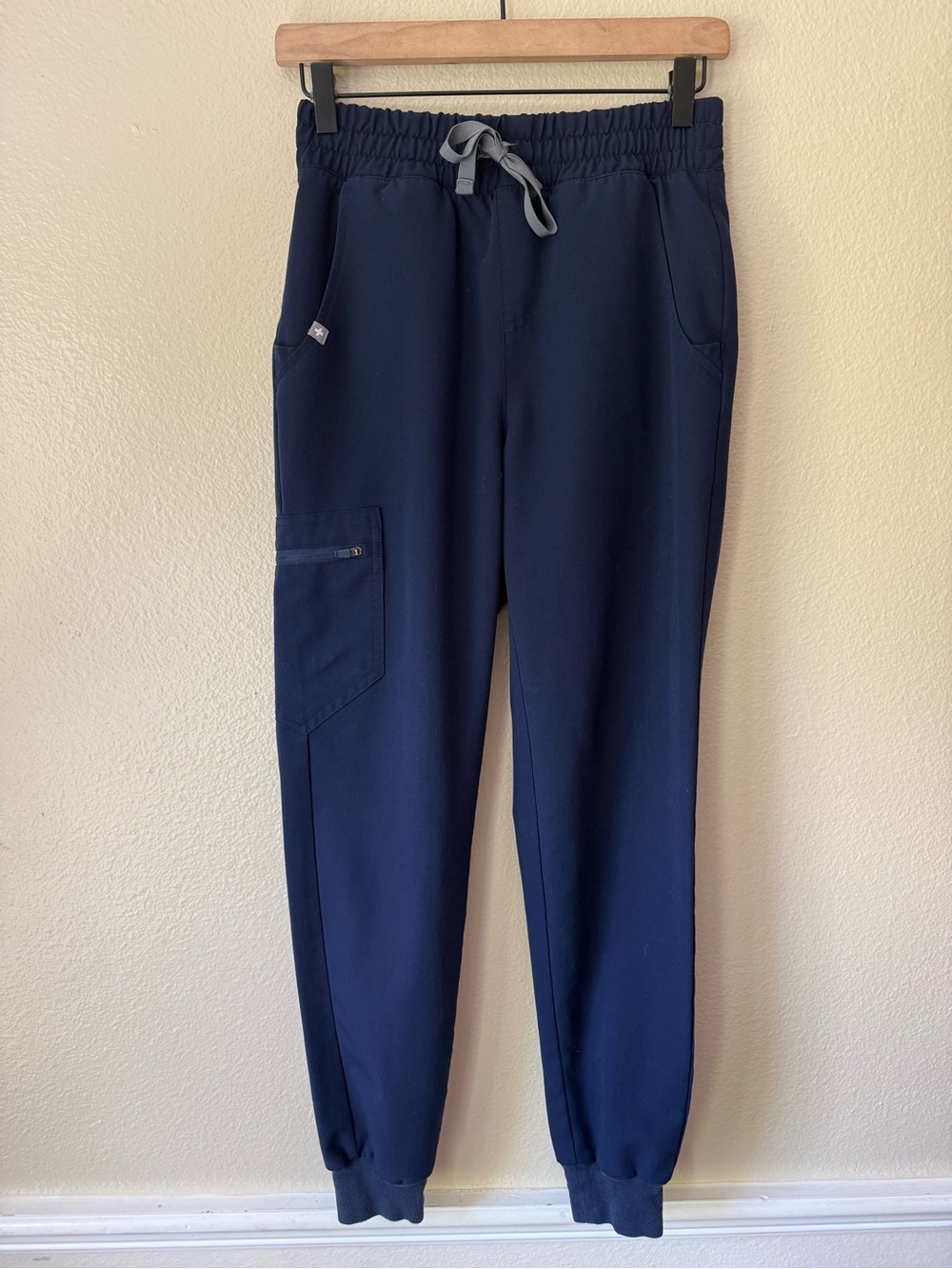 Figs Zamora Navy Jogger Pants with Gray Drawstring